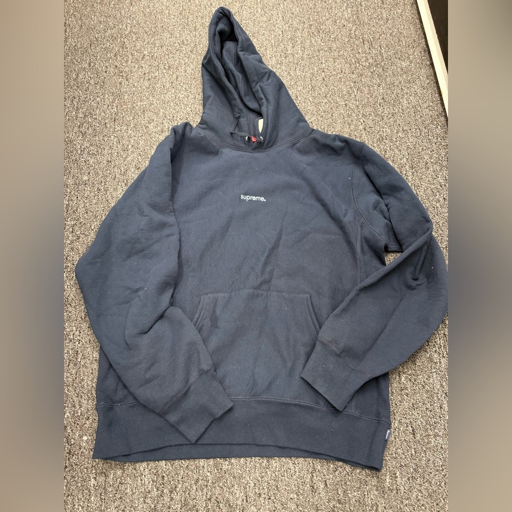 Supreme Navy Hoodie XL NWOT